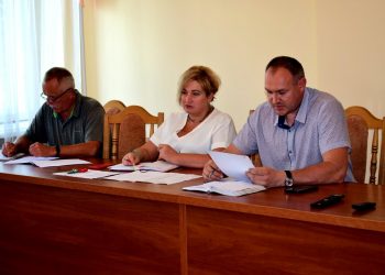 Збільшення контейнерів та їх дезинфекція: що обговорювали на засіданні ТЕБ НС комісії?