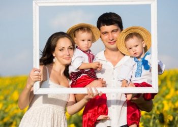 В останній день вересня Україна відзначає День усиновлення