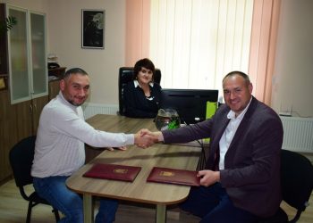 Владислав Сухляк підписав меморандум про співпрацю з оздоровчим центром