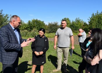 Пріоритетне завдання – благоустрій кладовища: про що йшлося на засіданні «земельної» комісії