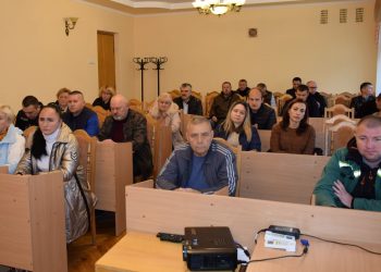 Вдосконалили алгоритм дій у разі НС: в міській раді відбулося командно-штабне тренування