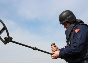 Проводиться підбір кандидатів на посади саперів та водіїв-саперів