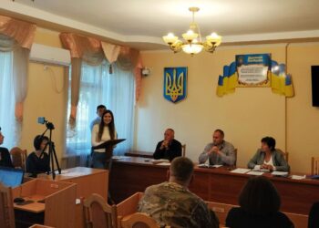 «Творимо молодіжну політику в громаді разом із молоддю»: оновлену програму затверджено