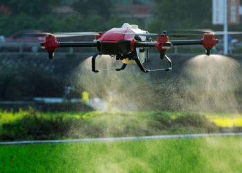 У Новосілках оброблятимуть поля