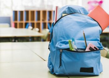 «Пакунок школяра»: що потрібно знати батькам майбутніх першокласників