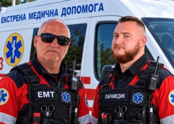 Здолбунівські парамедики реанімували жінку після зупинки дихання та кровообігу